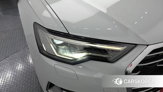 Audi A6 (C8) id 4388356 из Кореи 14