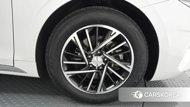 Hyundai The New Grandeur IG id 4402651 из Кореи 14