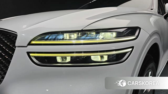 Genesis GV70 id 4338543 из Кореи 14