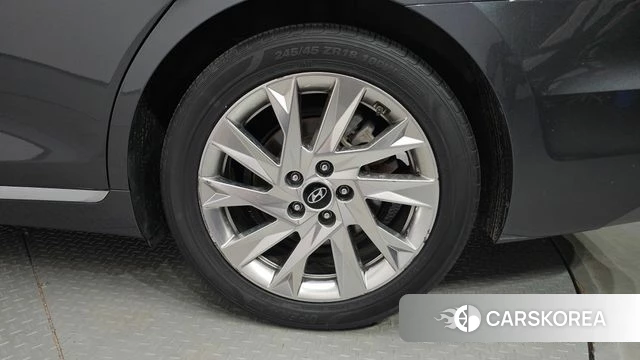 Hyundai The New Grandeur IG Hybrid id 4416000 из Кореи 14