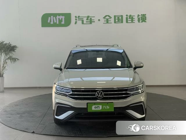 Volkswagen Tiguan L id 4262584 из Китая 14