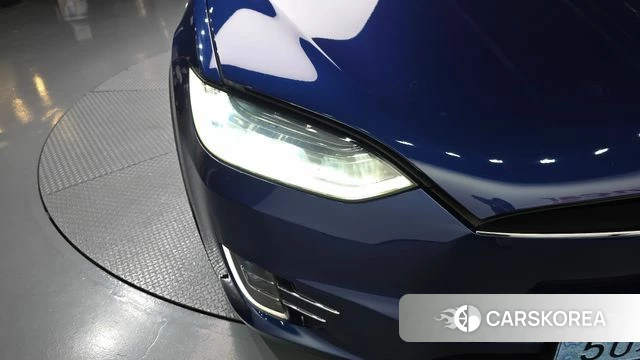 Tesla Model X id 4384395 из Кореи 14