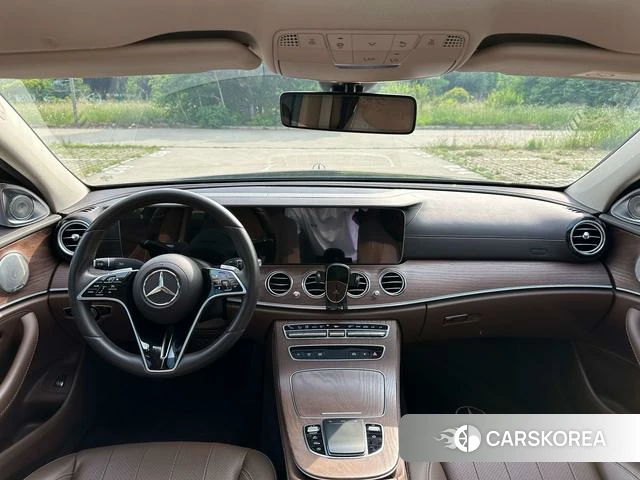 Mercedes-Benz E-class id 4359652 из Китая 14
