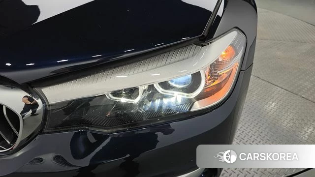 BMW 5 Series (G30) id 4684395 из Кореи 14
