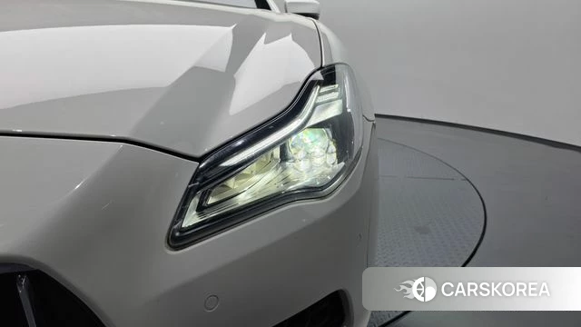 Maserati Quattroporte id 4430354 из Кореи 14