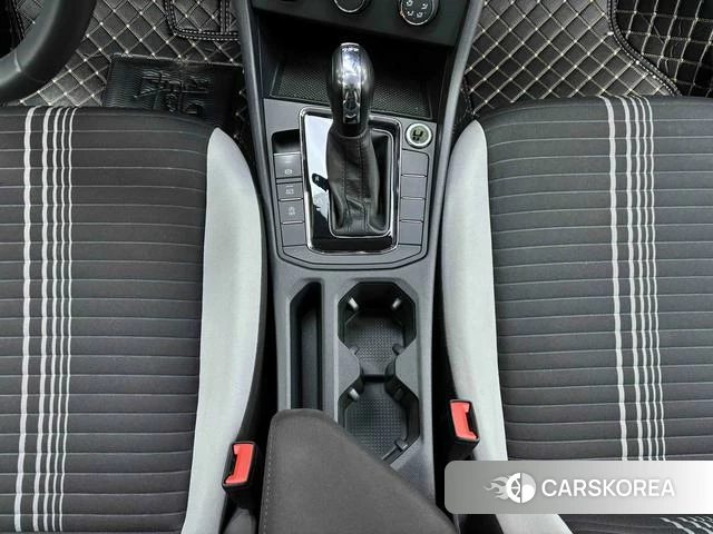 Volkswagen Bora id 4290673 из Китая 14