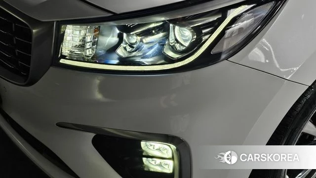 Kia The New Carnival id 4435310 из Кореи 14