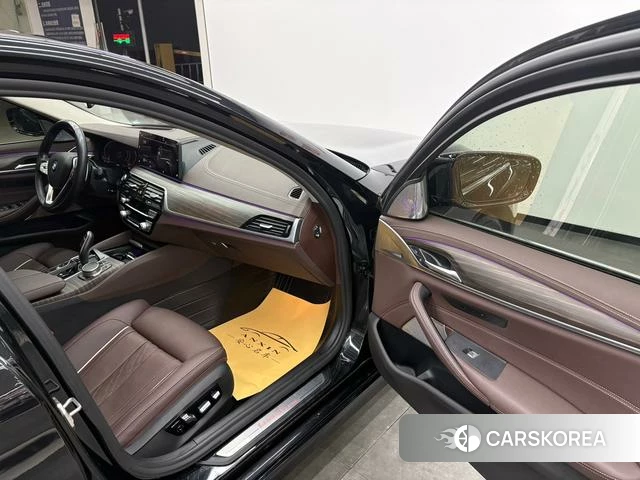 BMW 5 series id 3857823 из Китая 14