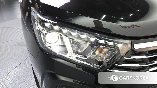 Ssangyong Korando Turismo id 4310938 из Кореи 14