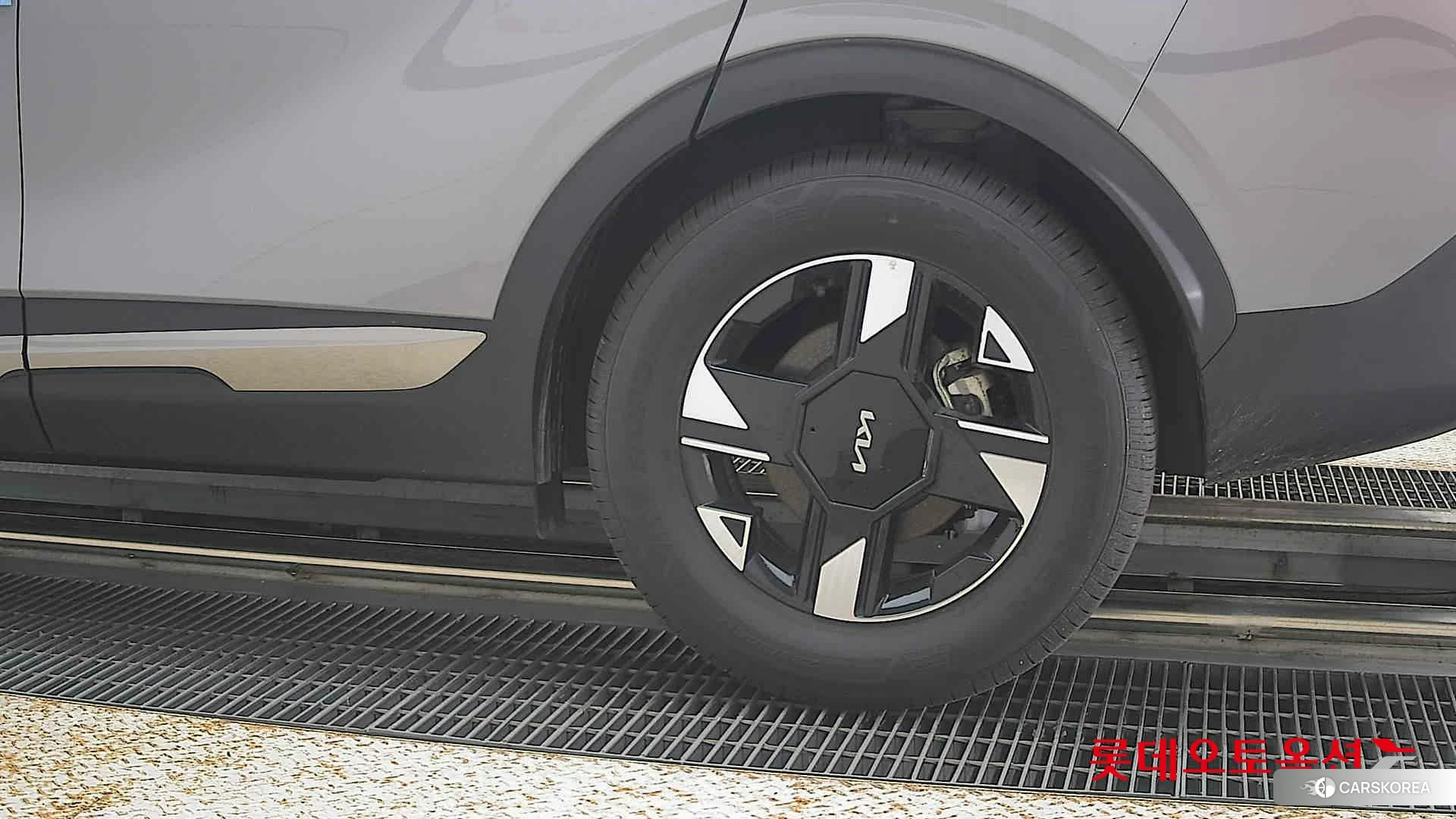 Kia Sportage id 4664350 из Кореи 14
