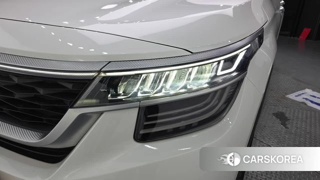 Kia Seltos id 4430094 из Кореи 14