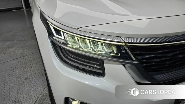 Kia Seltos id 4268916 из Кореи 14