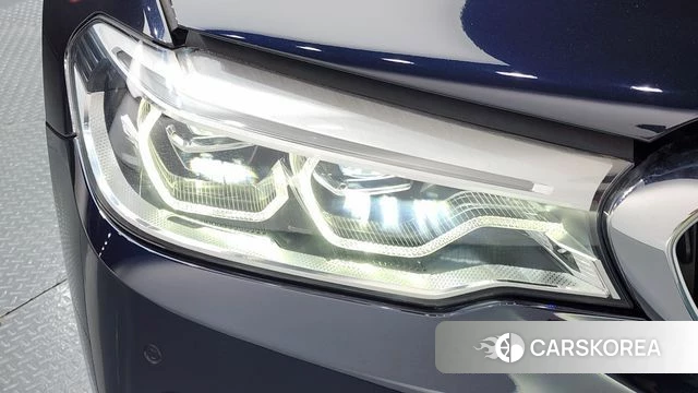 BMW 5 Series (G30) id 4430550 из Кореи 14