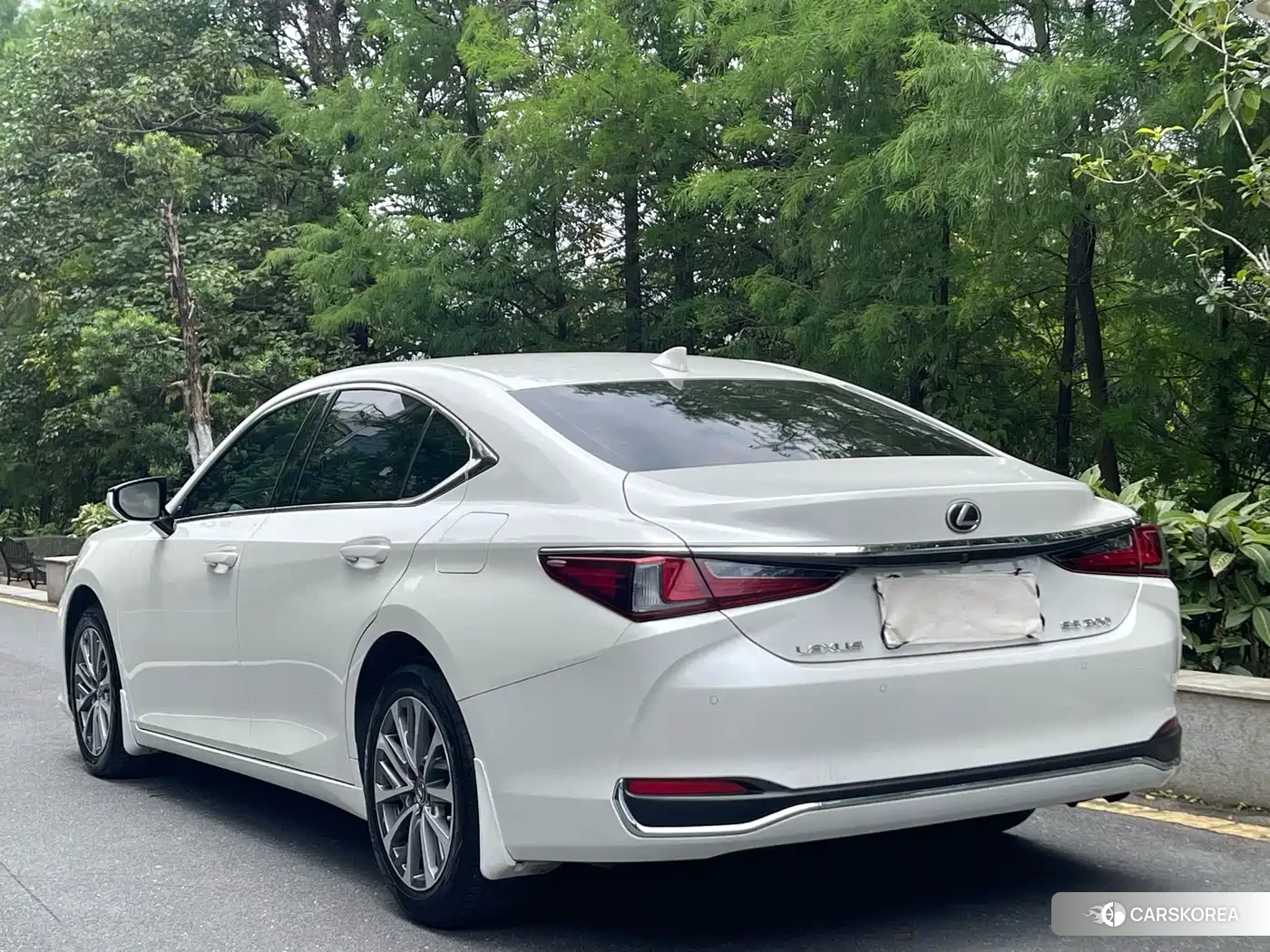 Lexus ES id 4577803 из Китая 14
