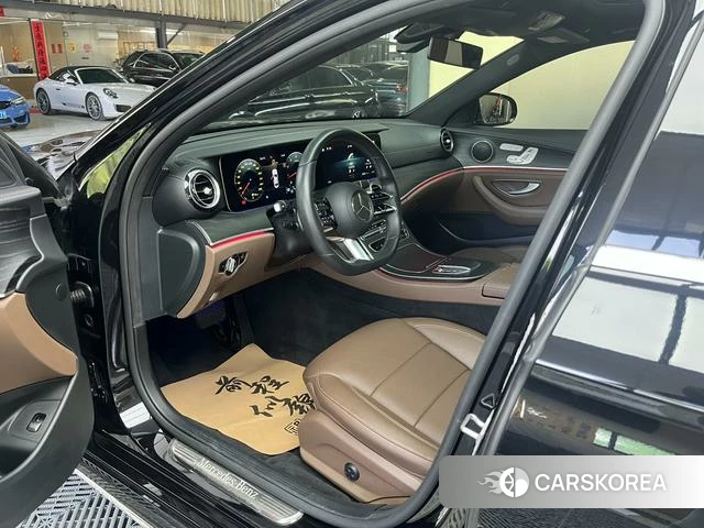 Mercedes-Benz E-class id 4279390 из Китая 14