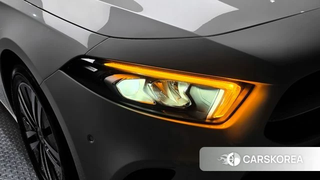 Mercedes-Benz A-Class W177 id 4604356 из Кореи 14