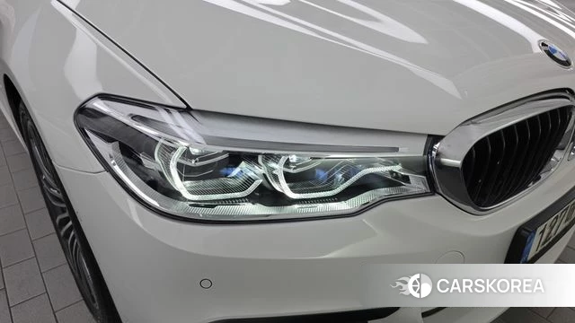 BMW 5 Series (G30) id 4872798 из Кореи 14