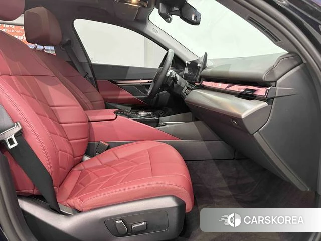 BMW 5 series id 4190371 из Китая 14