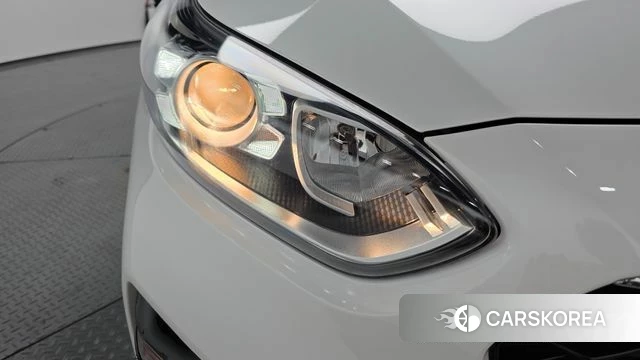 Kia Come New K3 id 4362487 из Кореи 14