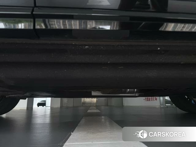 Audi Q5L id 4353422 из Китая 14