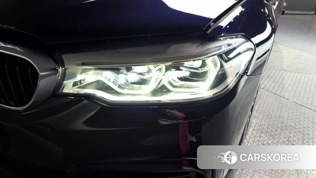 BMW 5 Series (G30) id 4317627 из Кореи 14