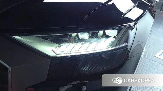 Audi Q8 (4M) id 4428969 из Кореи 14