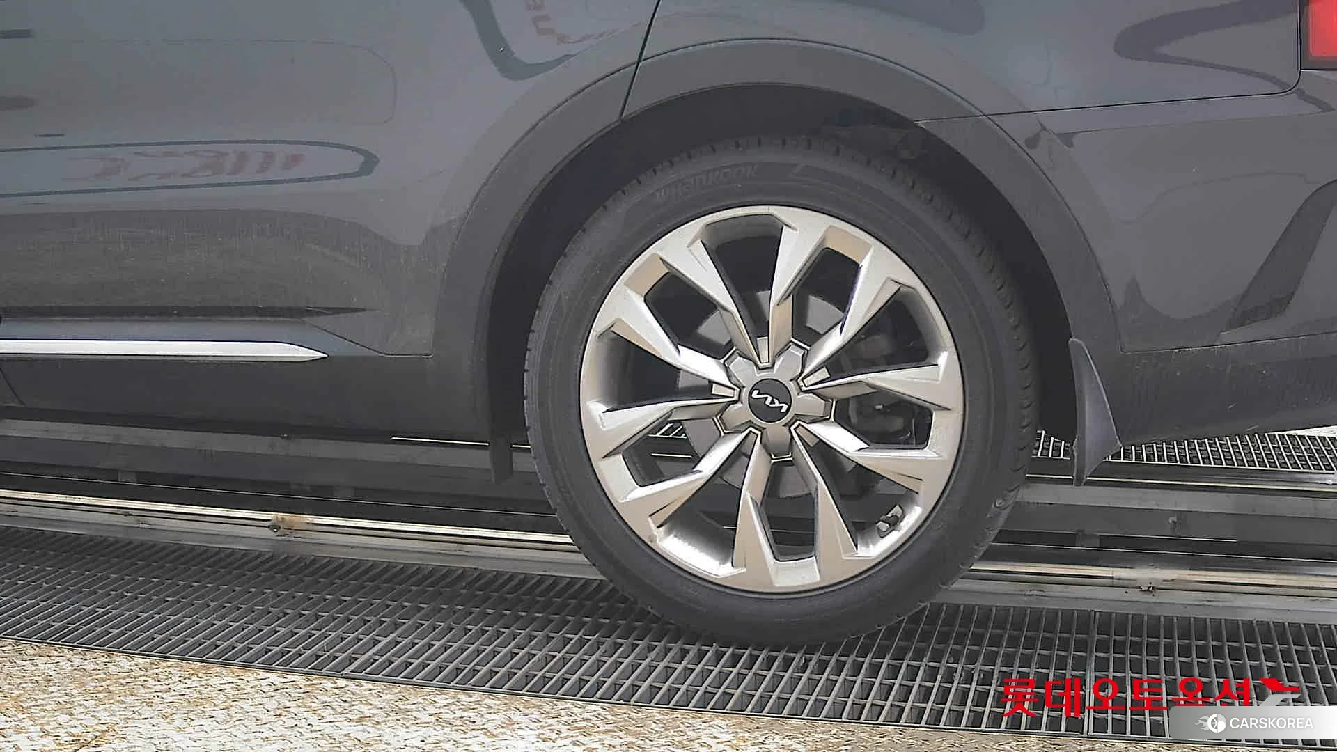 Kia Sorento id 3869410 из Кореи 14