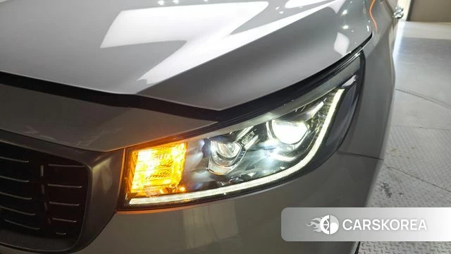 Kia The New Carnival id 4269412 из Кореи 14