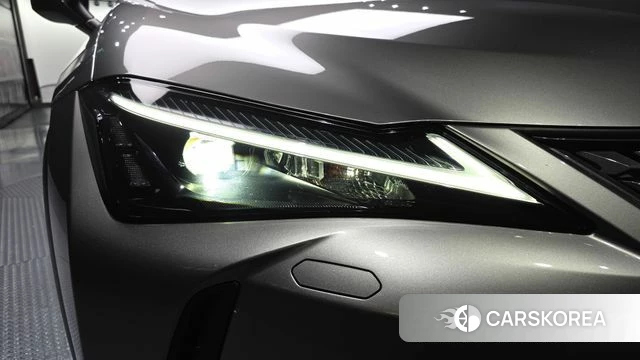 Lexus UX300h id 4462625 из Кореи 14
