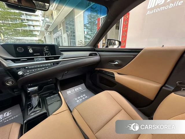 Lexus ES id 4221002 из Китая 14