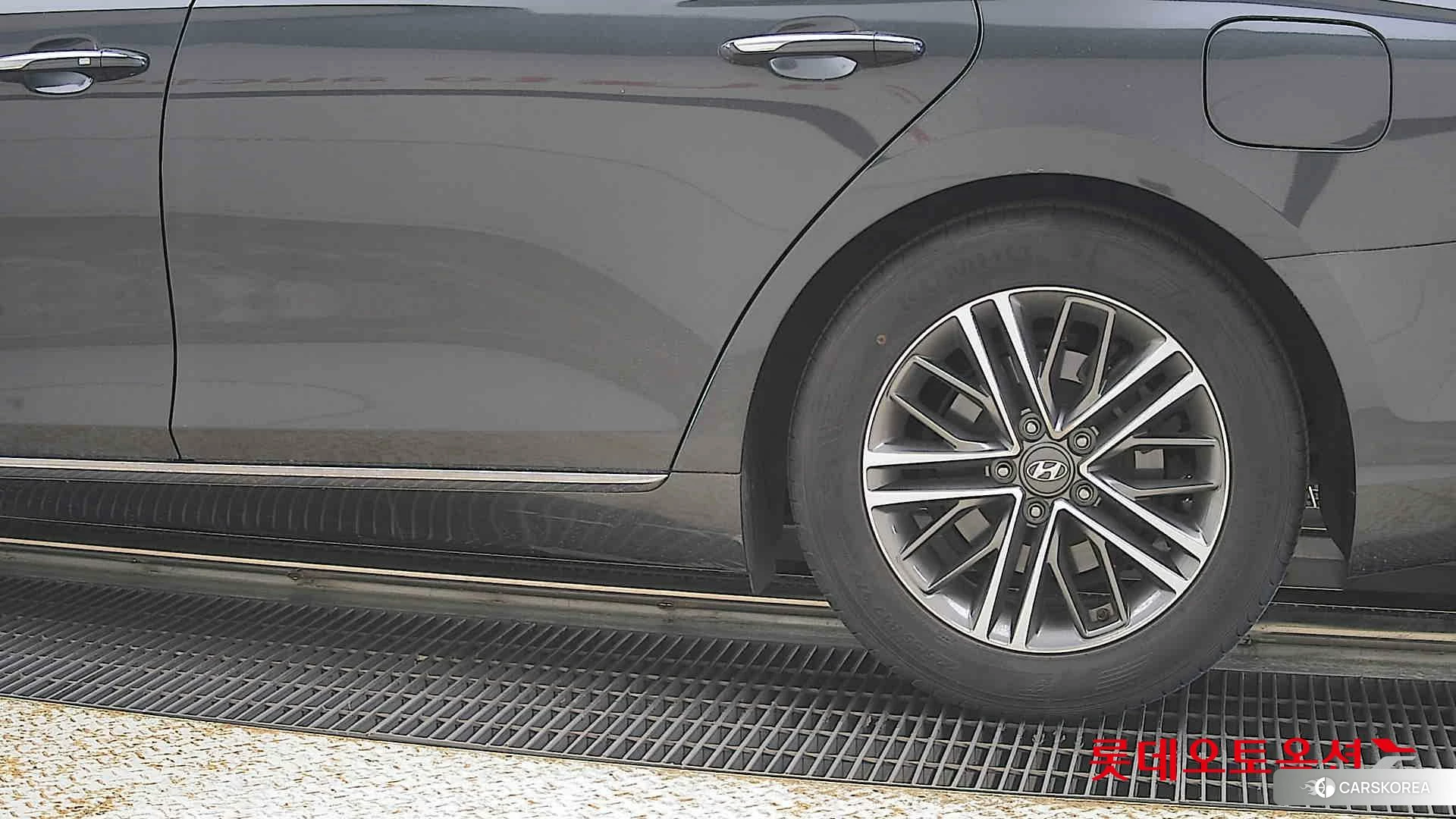 Hyundai Grandeur id 4296786 из Кореи 14