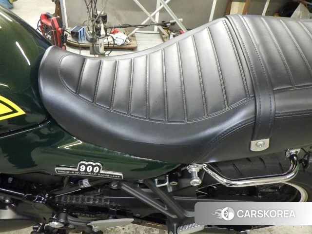Kawasaki Z900RS id 3949308 из Японии 14