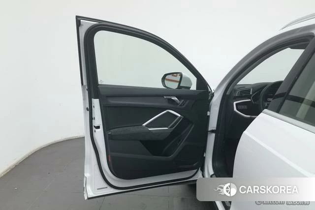 Audi Q3 id 4210683 из Китая 14