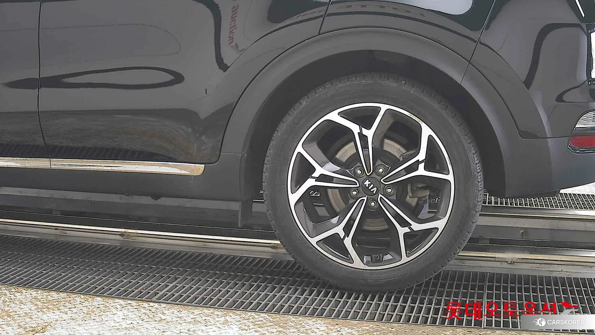 Kia Sportage id 3882093 из Кореи 14