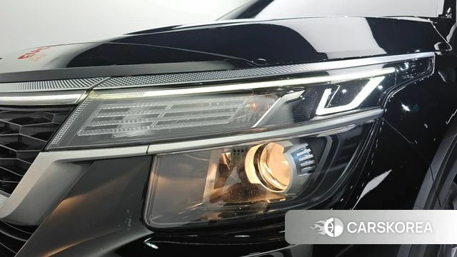 Kia Seltos id 4572856 из Кореи 14