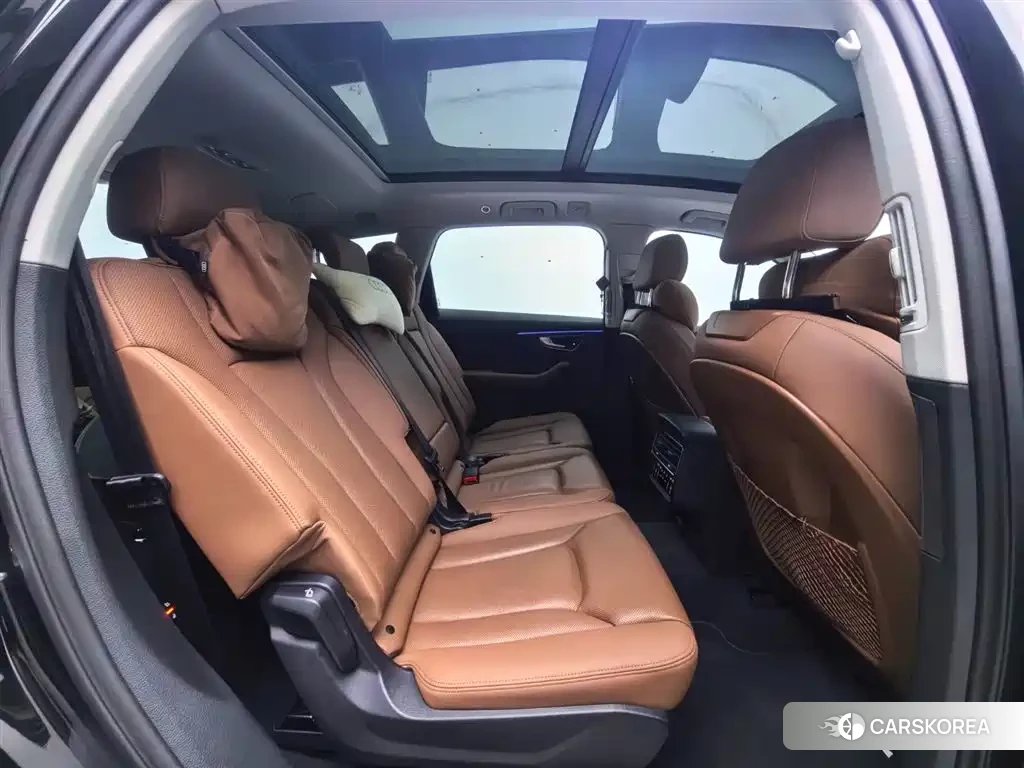 Audi Q7 id 4601728 из Китая 14
