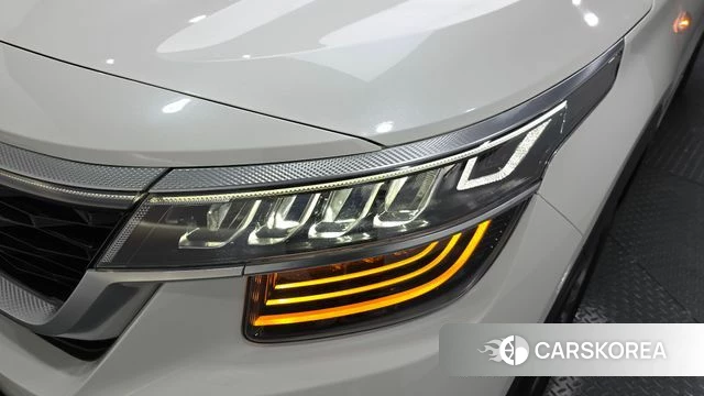 Kia Seltos id 4293038 из Кореи 14