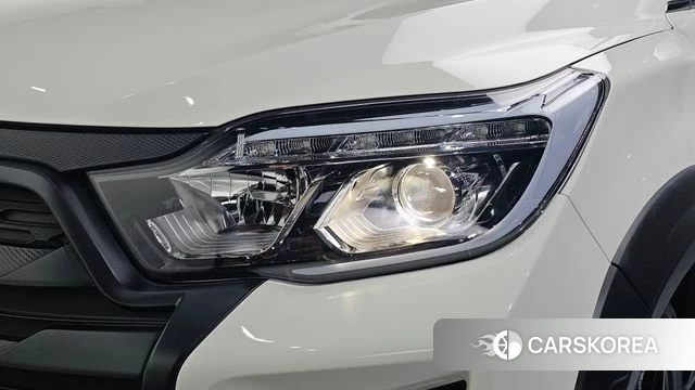 Ssangyong The New Rexton Sports Cannes id 4731362 из Кореи 14