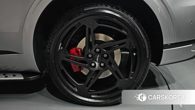 Genesis GV70 id 4505624 из Кореи 14