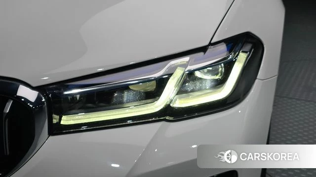 BMW 5 Series (G30) id 4906019 из Кореи 14