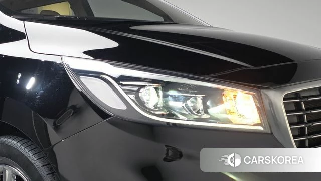 Kia The New Carnival id 4794632 из Кореи 14