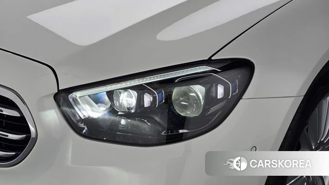 Mercedes-Benz E-Class W213 id 4529530 из Кореи 14