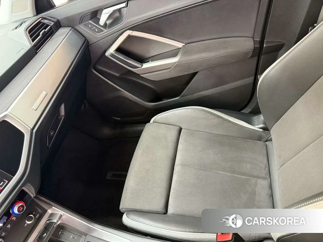 Audi Q3 id 4299399 из Китая 14