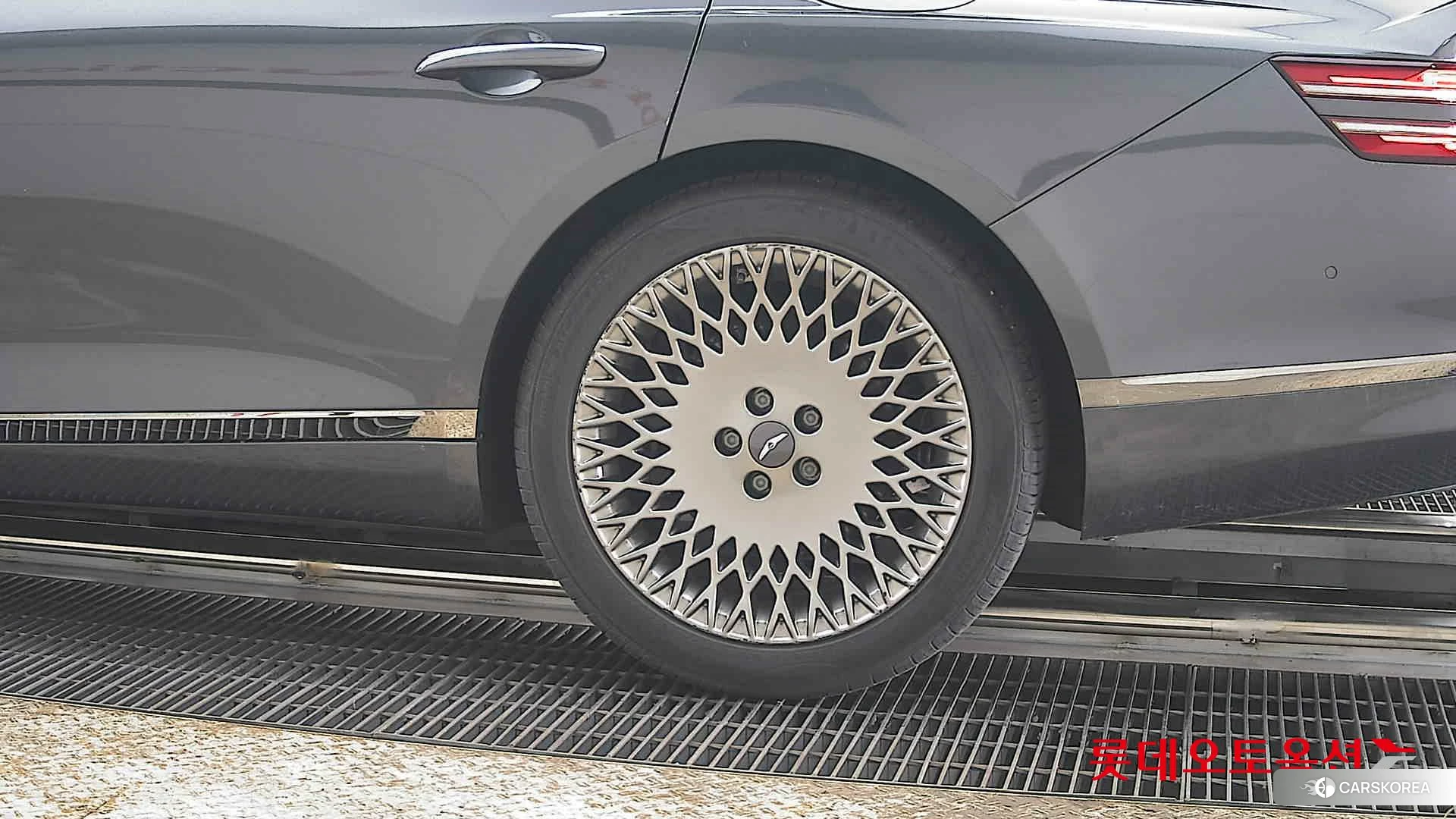 Hyundai G80 id 3875808 из Кореи 14