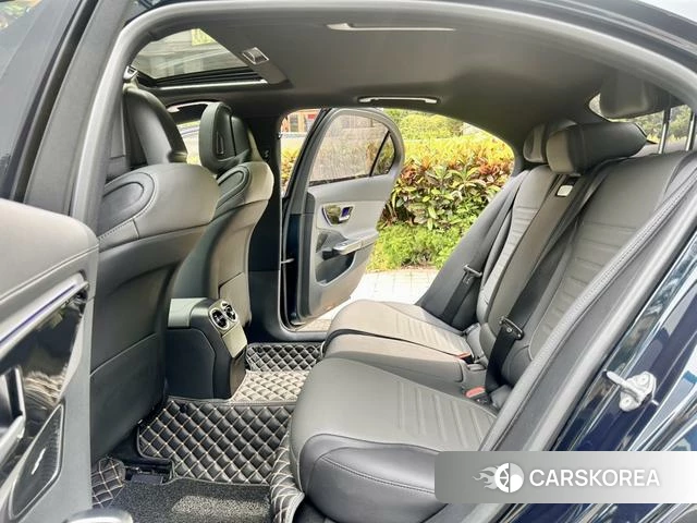 Mercedes-Benz Class C id 4392421 из Китая 14