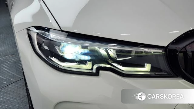 BMW 3 Series (G20) id 4641844 из Кореи 14