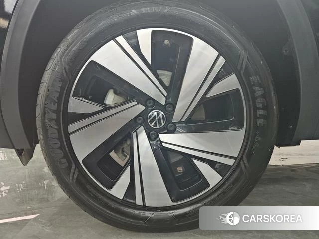 Volkswagen Tourang id 4274090 из Китая 14