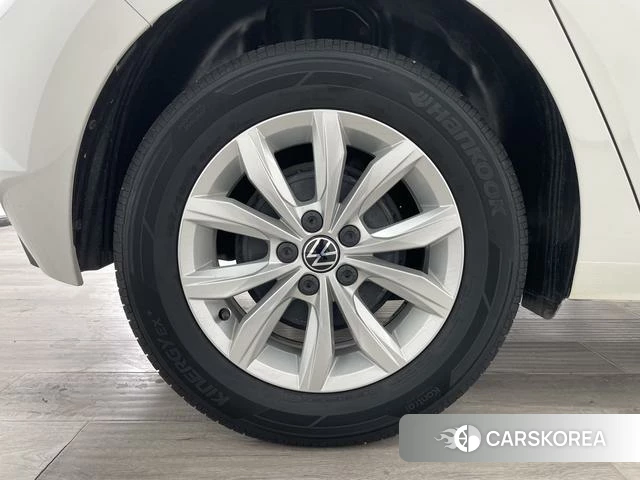 Volkswagen Polo id 4277751 из Китая 14
