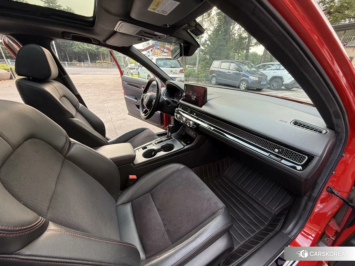 Honda Civic id 4407652 из Китая 14