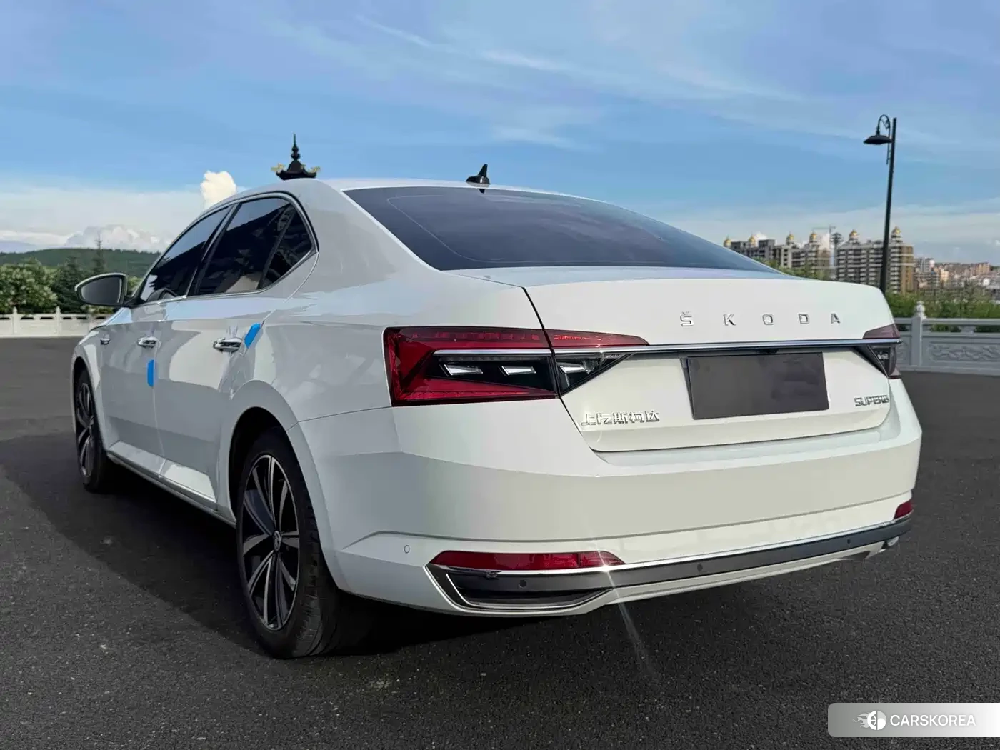 Skoda Superb id 4685876 из Китая 14